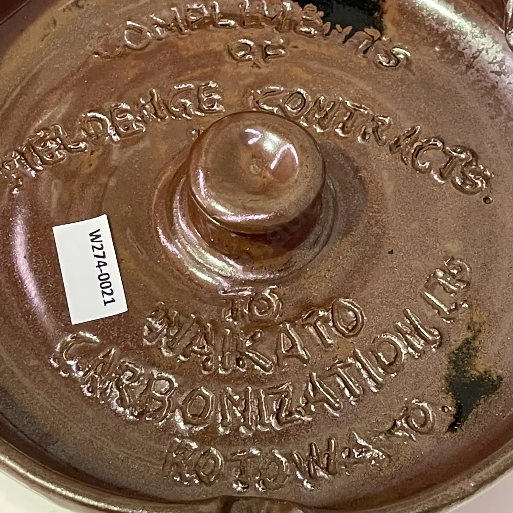 NZ Studio Pottery Signed Dish Image 1++