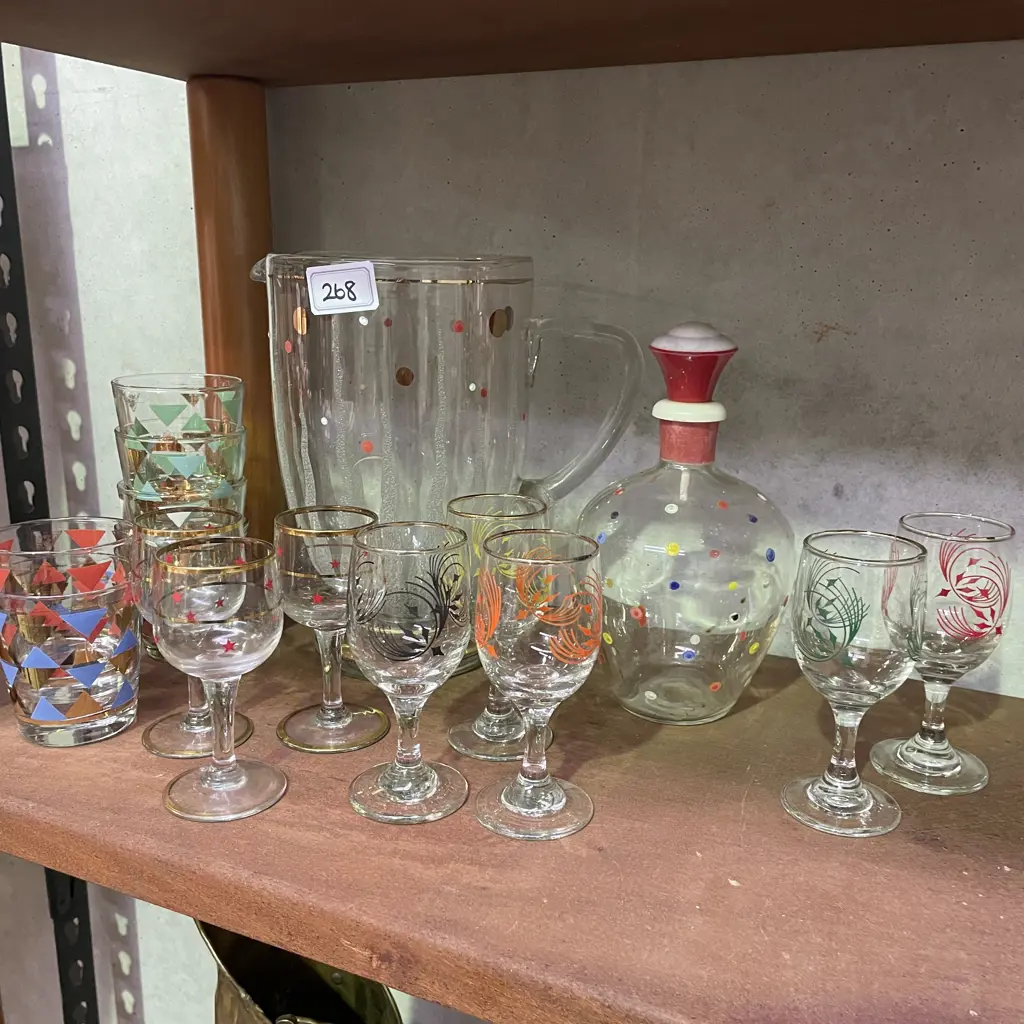 Large Assortment of Vintage Glassware, multicoloured and gilded items including Jugs Image 1++