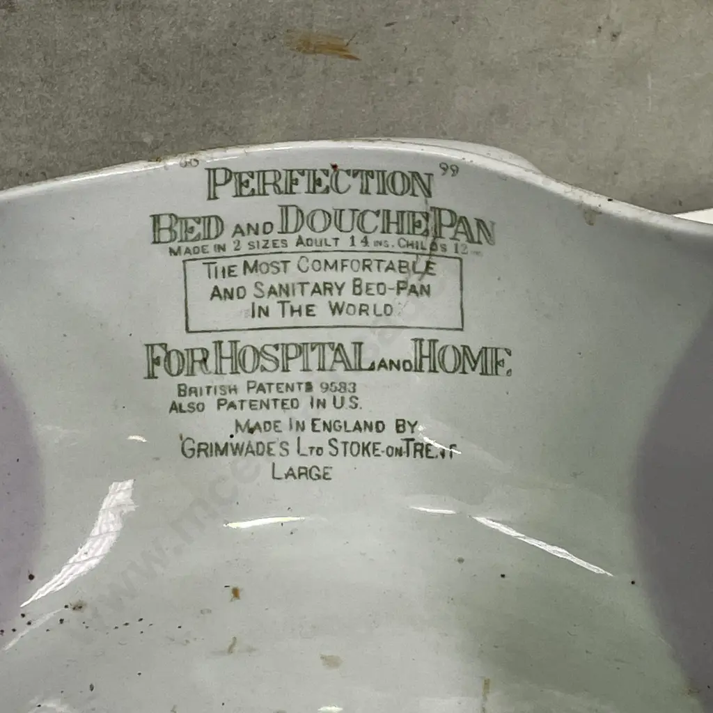 Vintage Perfection Bedpan Image 1++