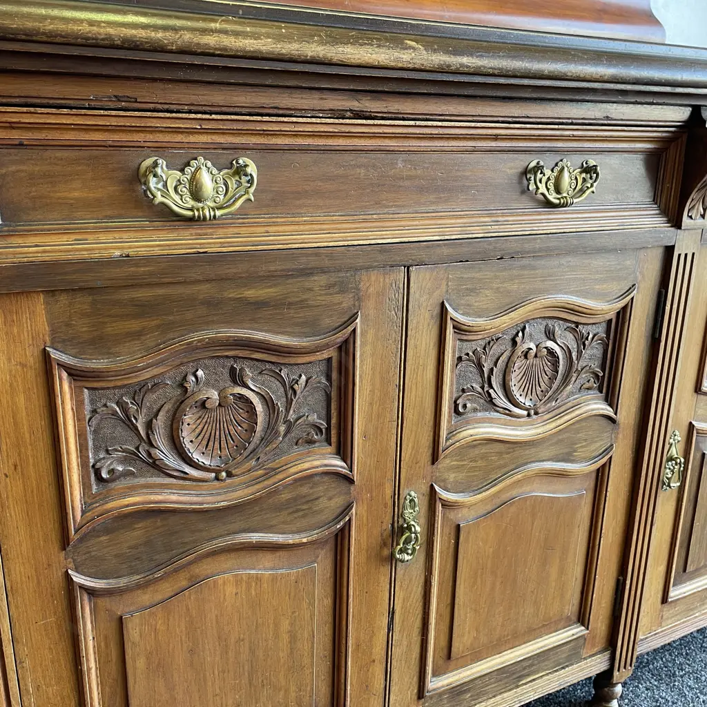 Stunning Antique Solid Wood 3 Drawer 4 Door Buffet/Sideboard. Ornately carved, brass handles with Key Image 1++