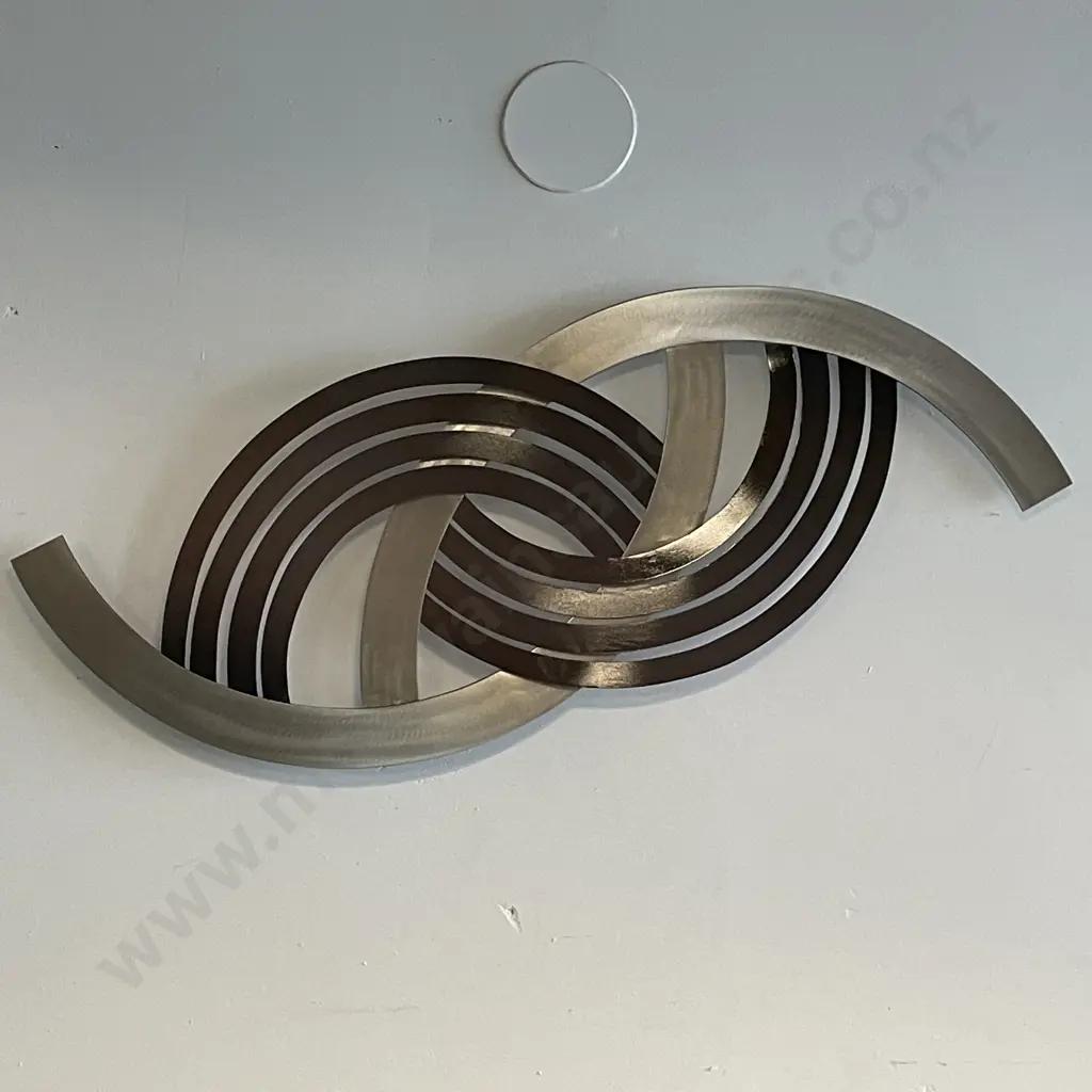 Metal Wall Art. Black and Chrome arches. 105 x 40cm Image 1++