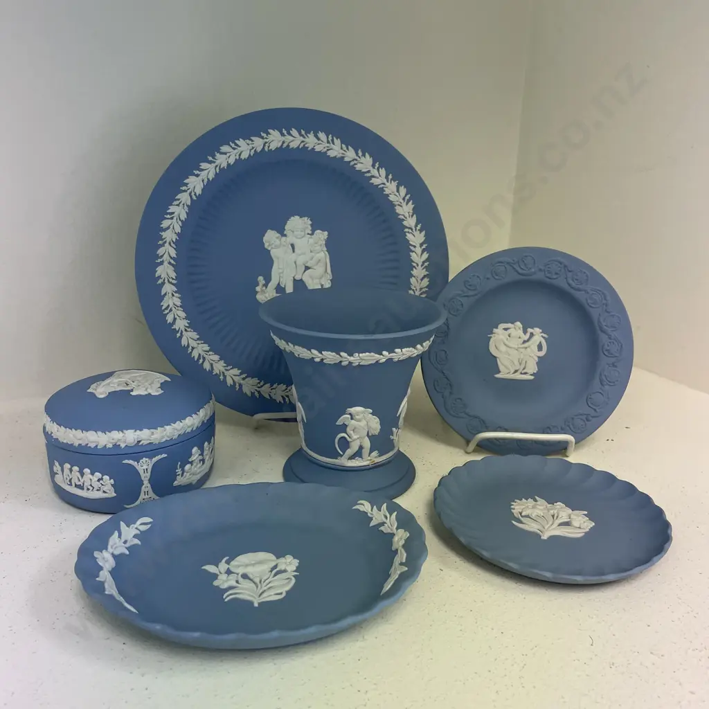 Wedgwood Blue Jasperware Assorted Items Image 1++