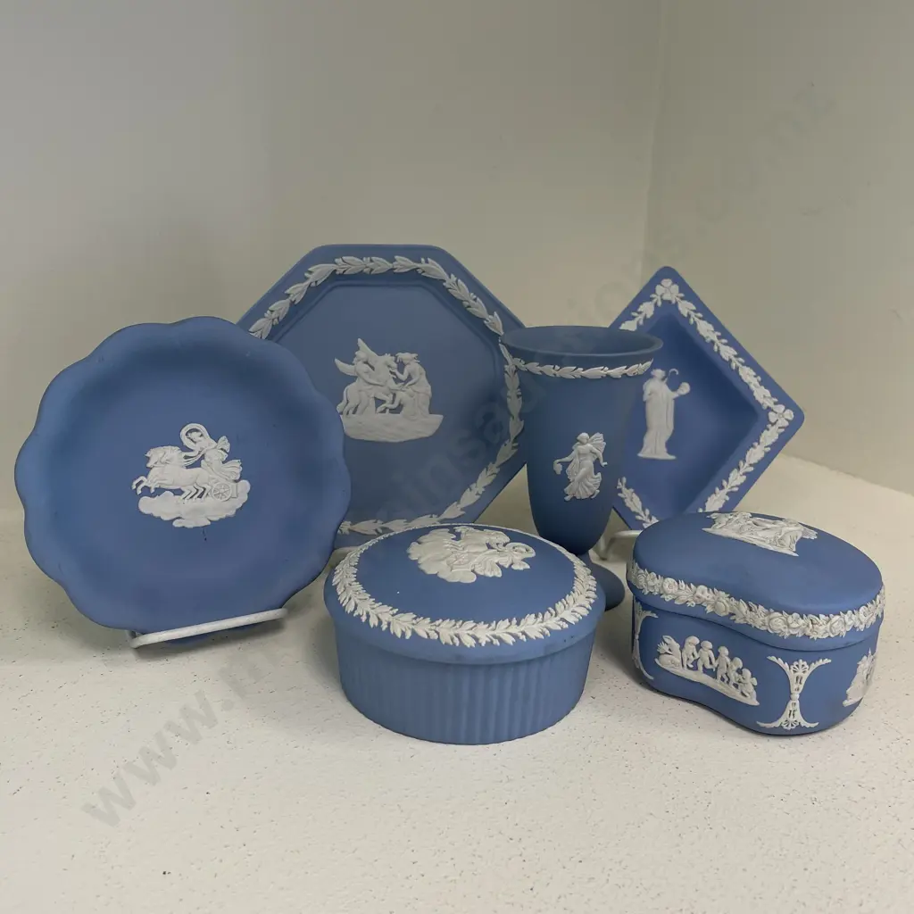 Wedgwood Blue Jasperware Assorted Items Image 1++