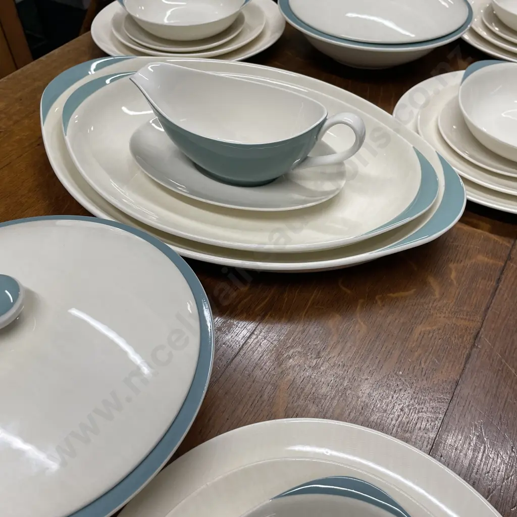Royal Doulton Vista Dinner Set Excellent Condition Image 1++