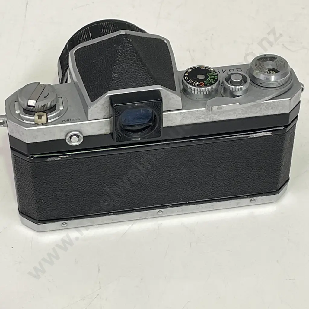 Vintage Nikon F Camera No 7081318 Image 1++