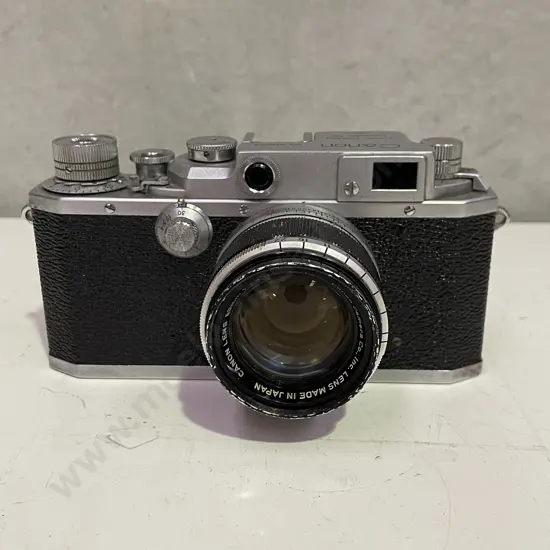 Vintage Canon II D2 Camera. No 198258