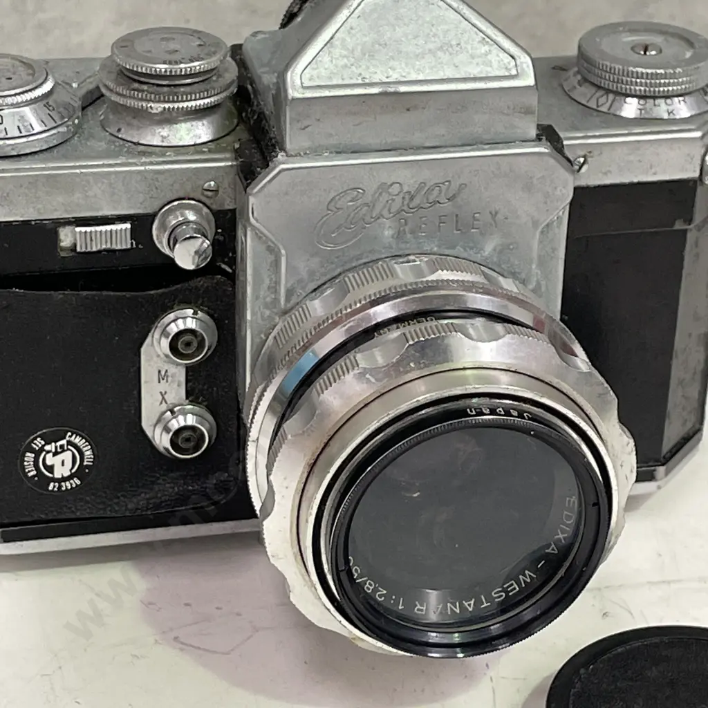Vintage Edixa Reflex Camera with Edixa Westanar Lens. Vintage condition Image 1++