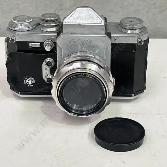 Vintage Edixa Reflex Camera with Edixa Westanar Lens. Vintage condition