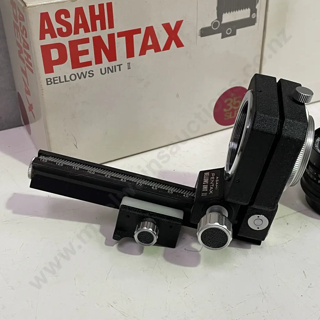 Boxed Asahi Pentax Bellows Unit II with Takumar Japan 1:4/100 Lens. For 35mm SLR Camera Image 1++