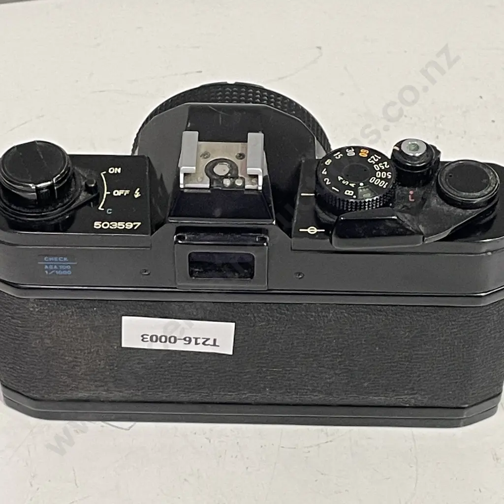 Vintage Canon FTb QL Camera with Canon FD 50mm lens Image 1++