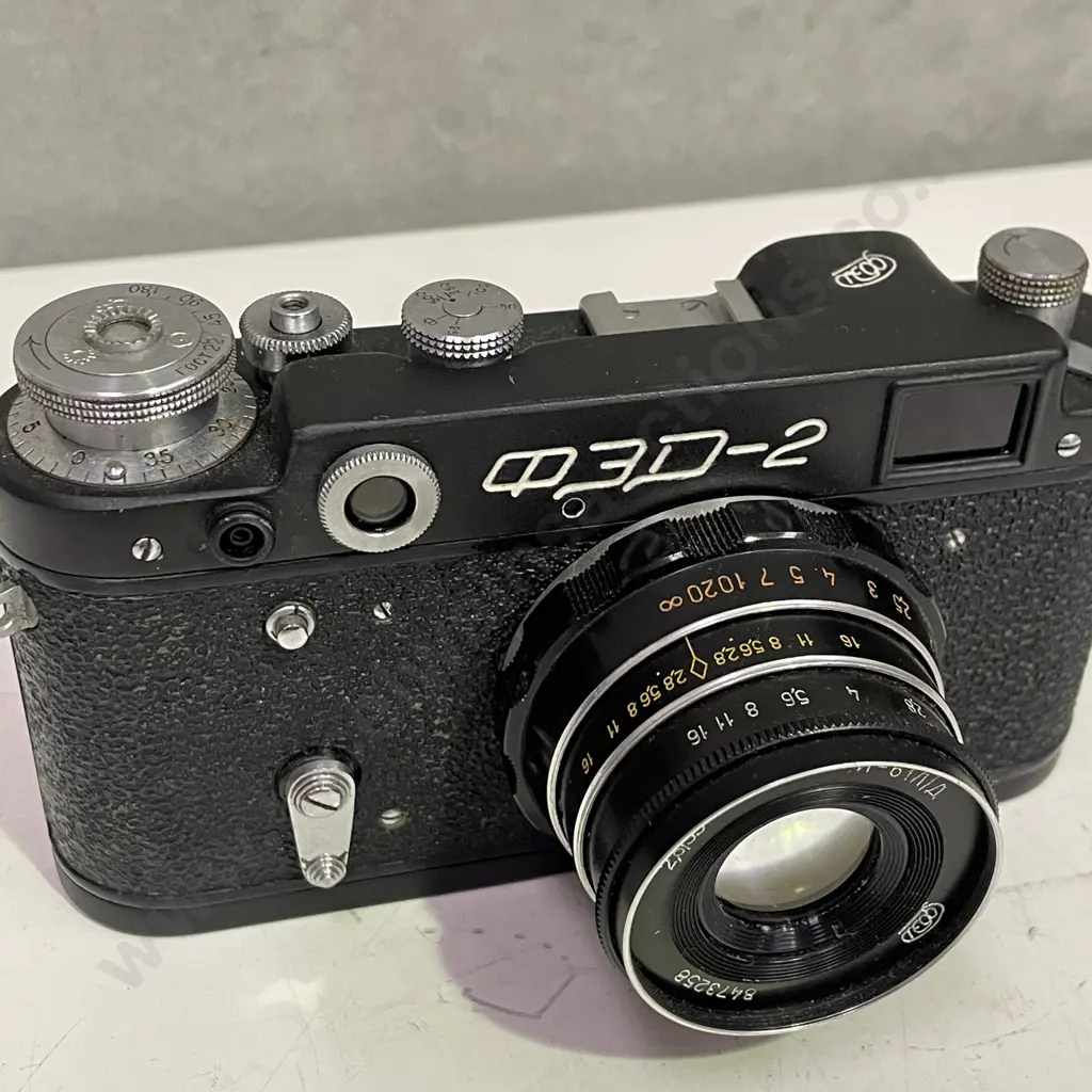 Vintage FED 2 Camera Image 1++