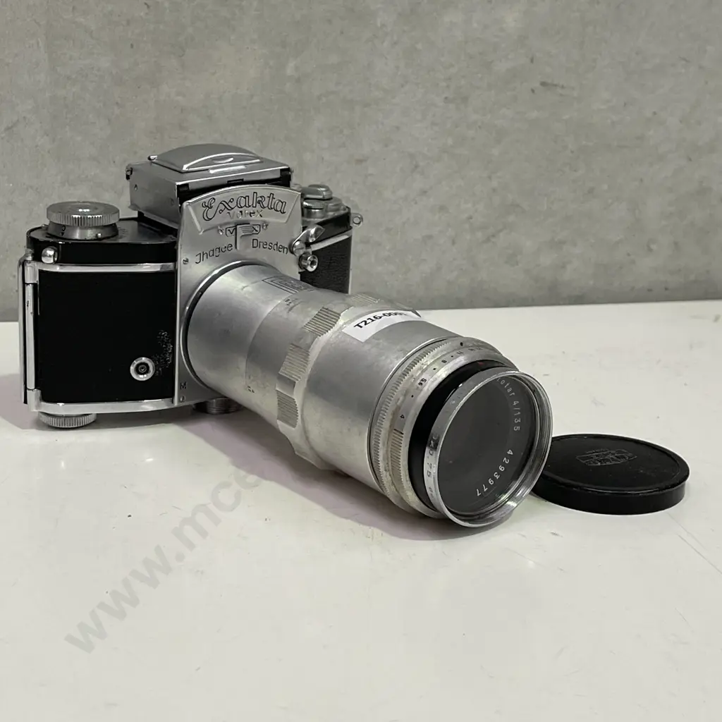 Vintage Exakta Varex Jhagee Dresden Camera with Carl Zeiss Jena Aluminium Lens Image 1++