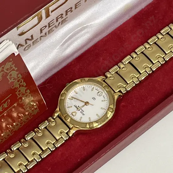 Jean Perret Geneve Gold Watch. Sapphire Crystal No. 3827. In Case