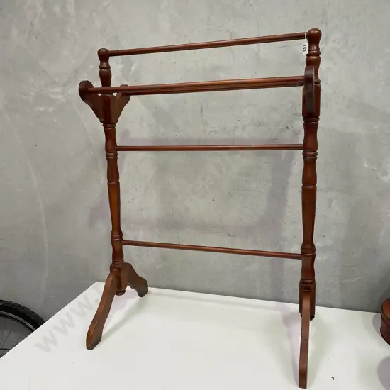 Vintage Solid Wood Towel Stand