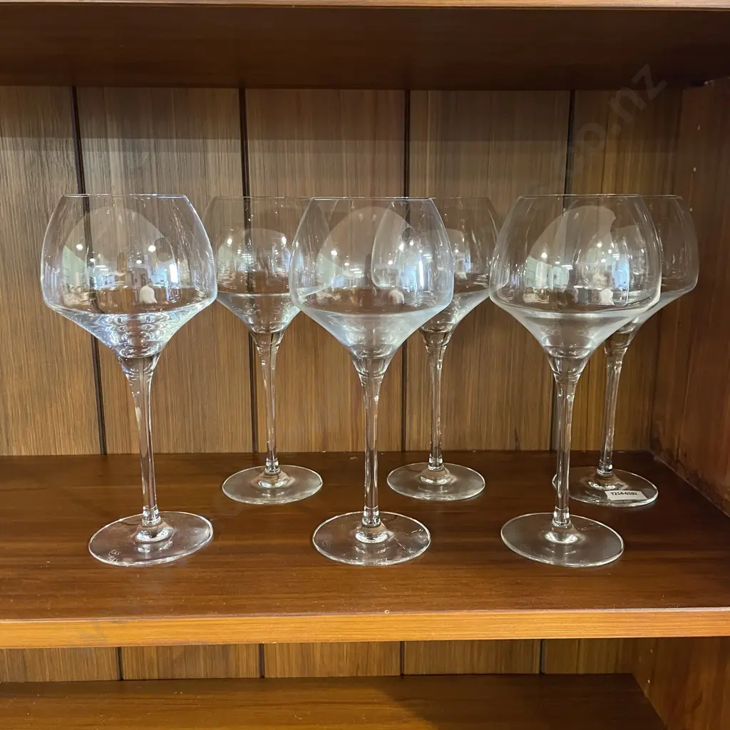 Set of 6 Chef and Sommelier (C&S) French Distinction Stemed Glasses Image 1++