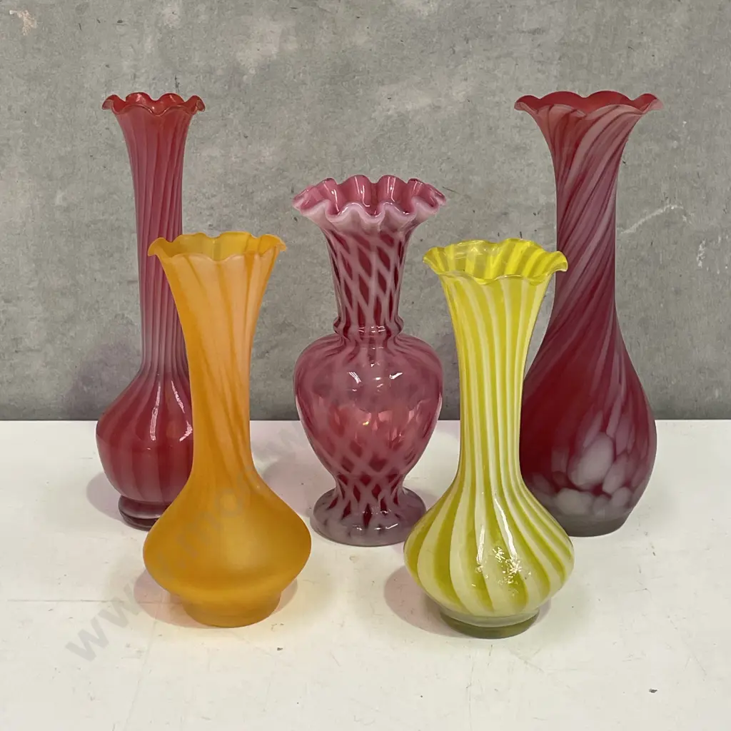 Assorted Vintage Coloured Glass Vases Image 1++