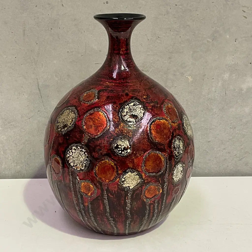 Stunning Bulbous Relief "Poppy" Pattern Vase. H36 Dia26cm Image 1++