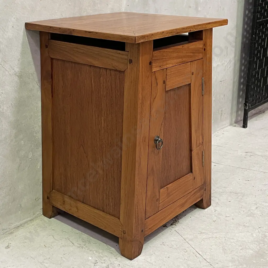 Arts and Crafts Solid Wood Bedside Image 1++