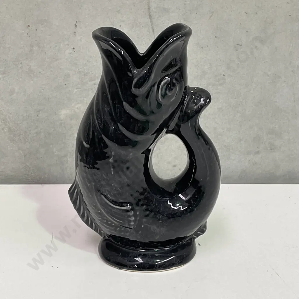 Black Art Pottery Fish Jug H21cm Image 1++