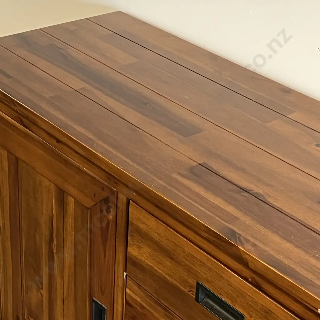Rustic Style Solid Wood Buffet, 2 Door 4 Drawer. Double Shelf. Image 1++
