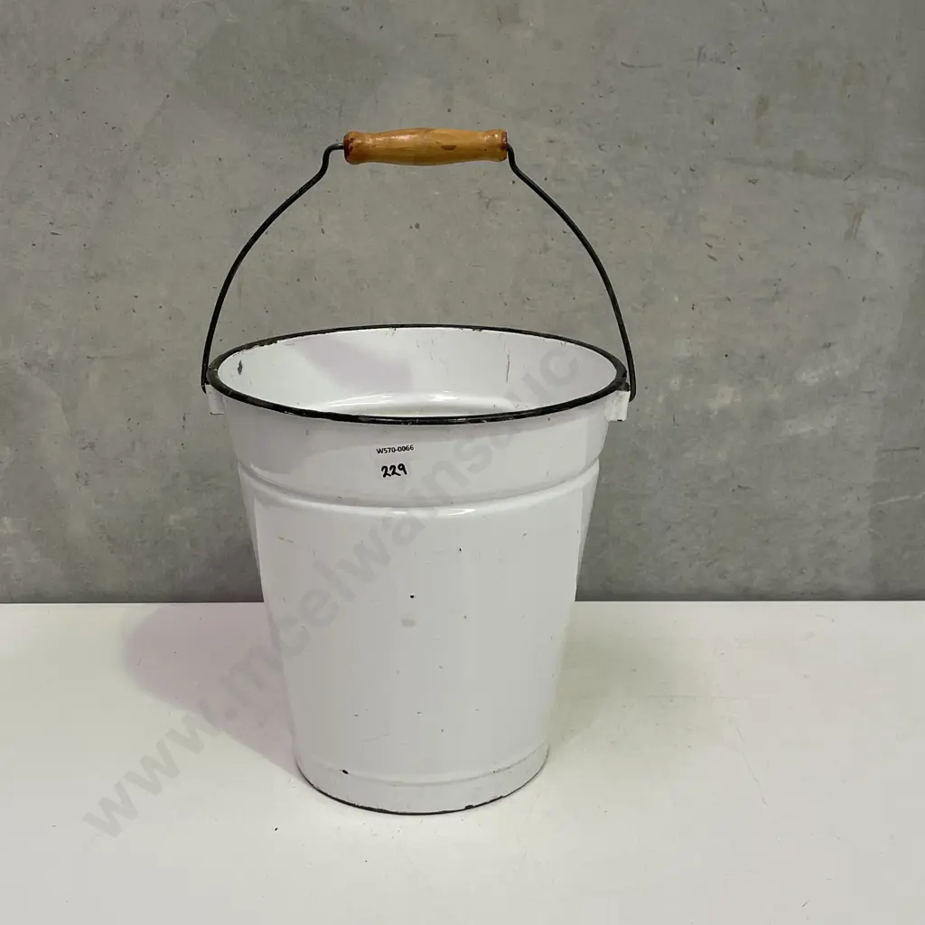 Vintage White Enamel Bucket, 30 x 29cm Image 1++