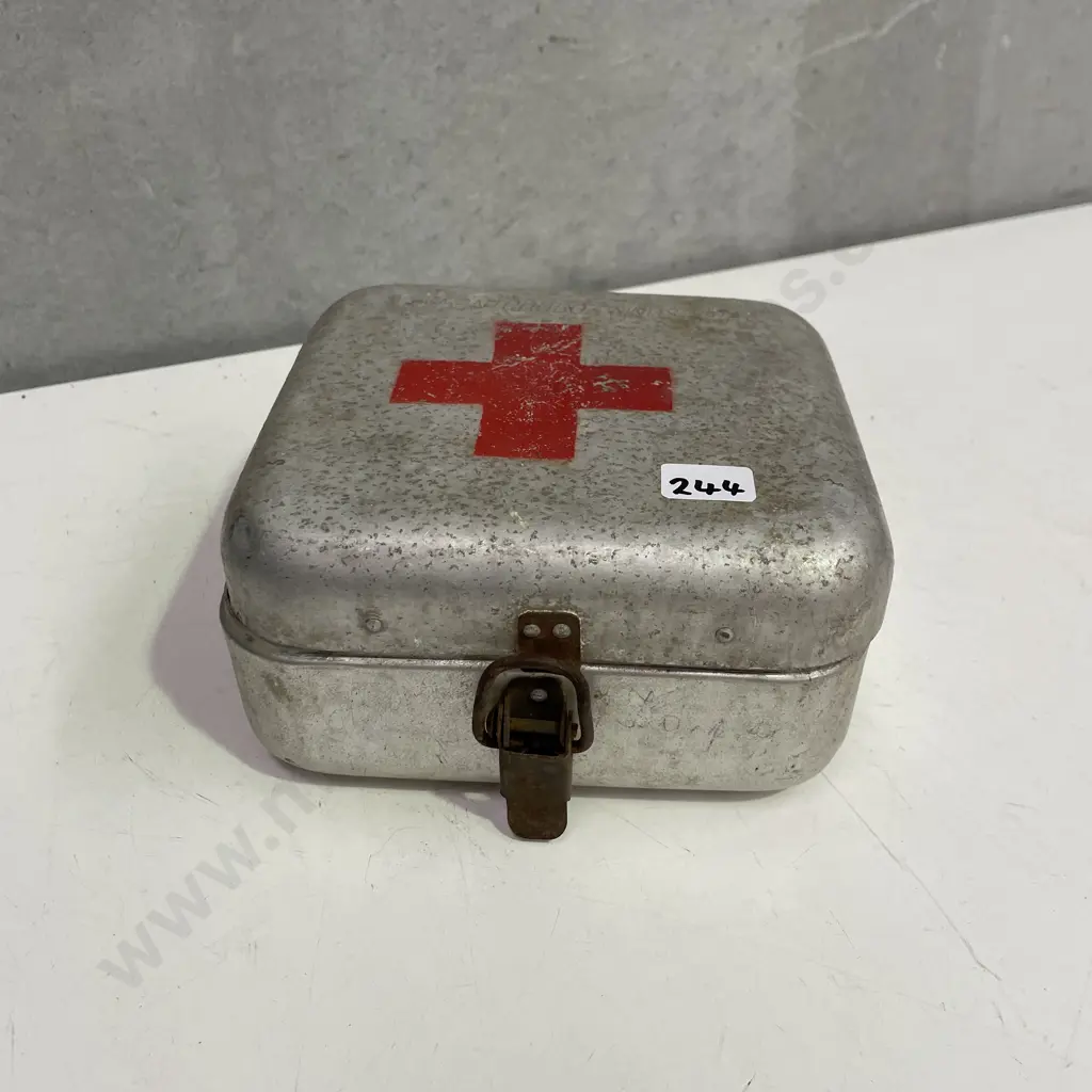 Vintage Metal First Aid Box, European Made, Circa 1960s, H8 W16 D16cm Image 1++