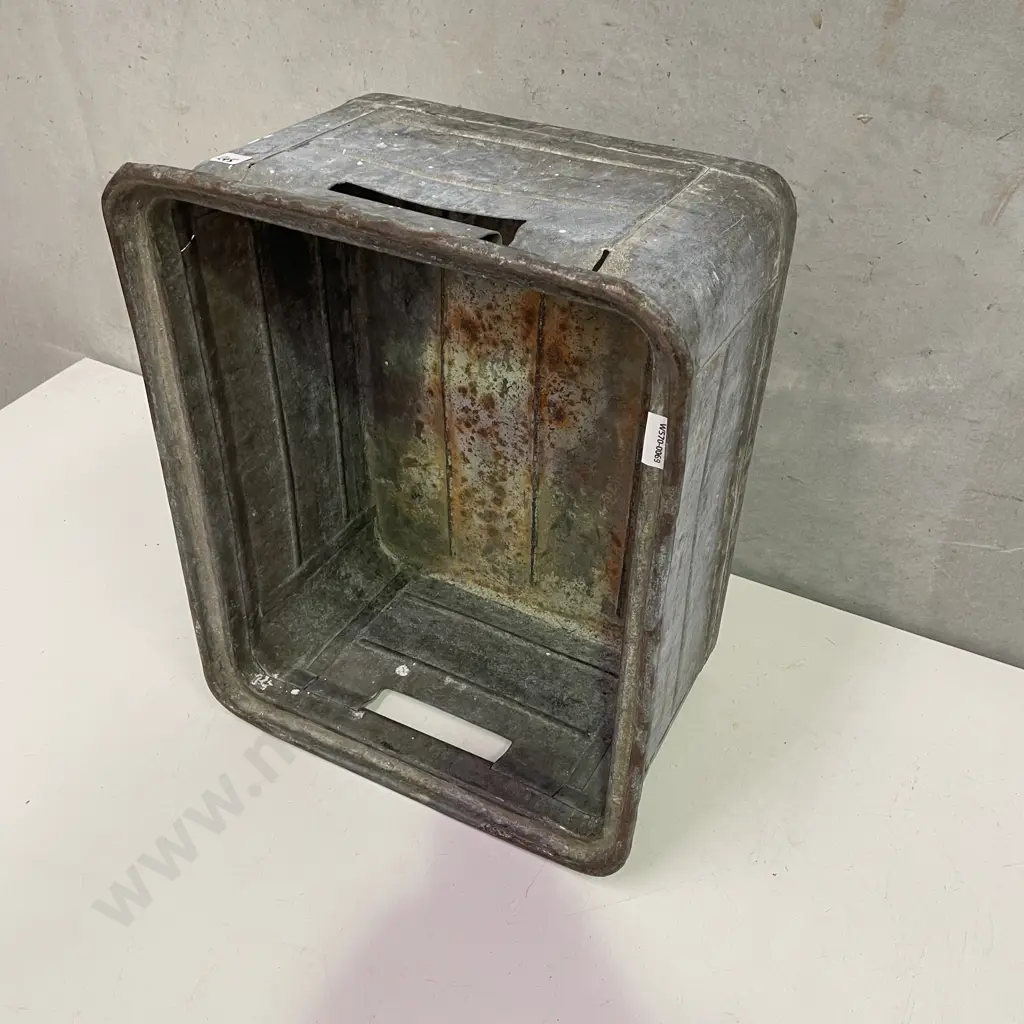 Vintage Metal Industrial Storage Bin, H22 W43 D35cm Image 1++