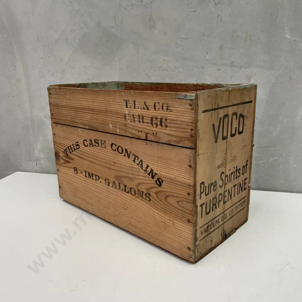 Vintage Vacuum Oil Co NZ, Vovo Pure Spirits of Turpentine Wooden Box Circa 1920's /30's, H37 W53 D26cm Image 1++