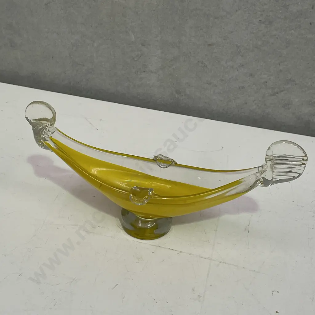 Mid Century Art Glass Boat Shaped Ashtray Image 1++