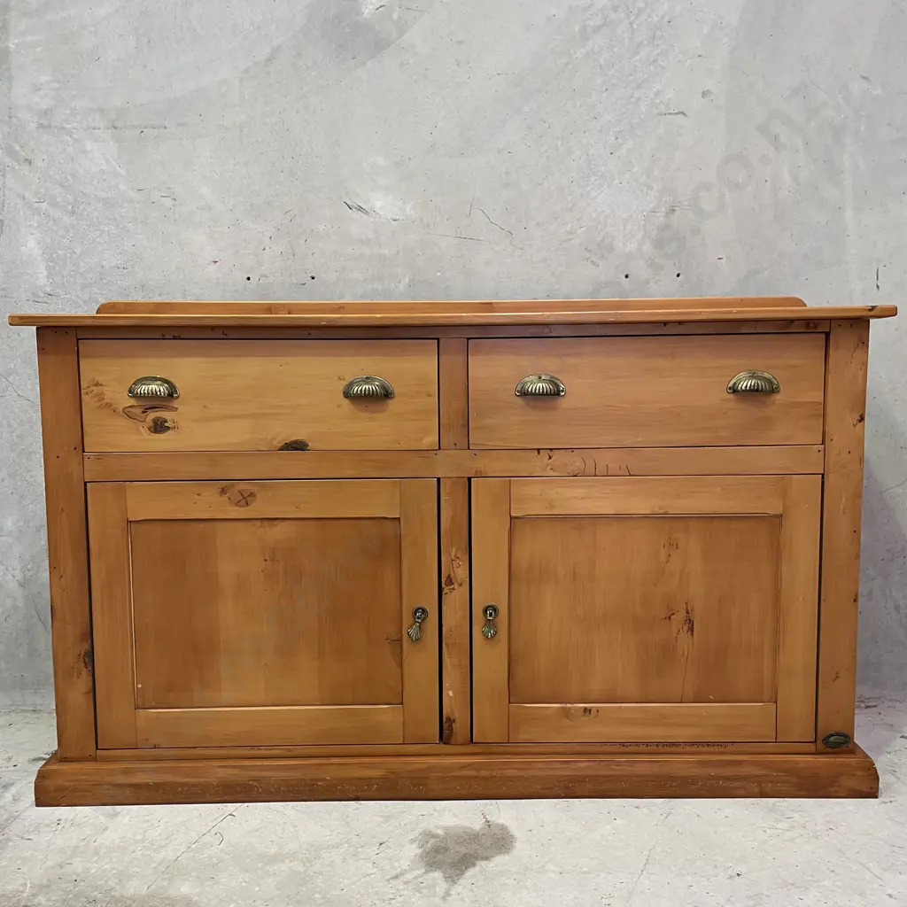 Country Furniture Co Ltd Rimu Sideboard/Buffet. 2 Door 2 Drawer, Brass Handles. H122 W150 D42cm Image 1++
