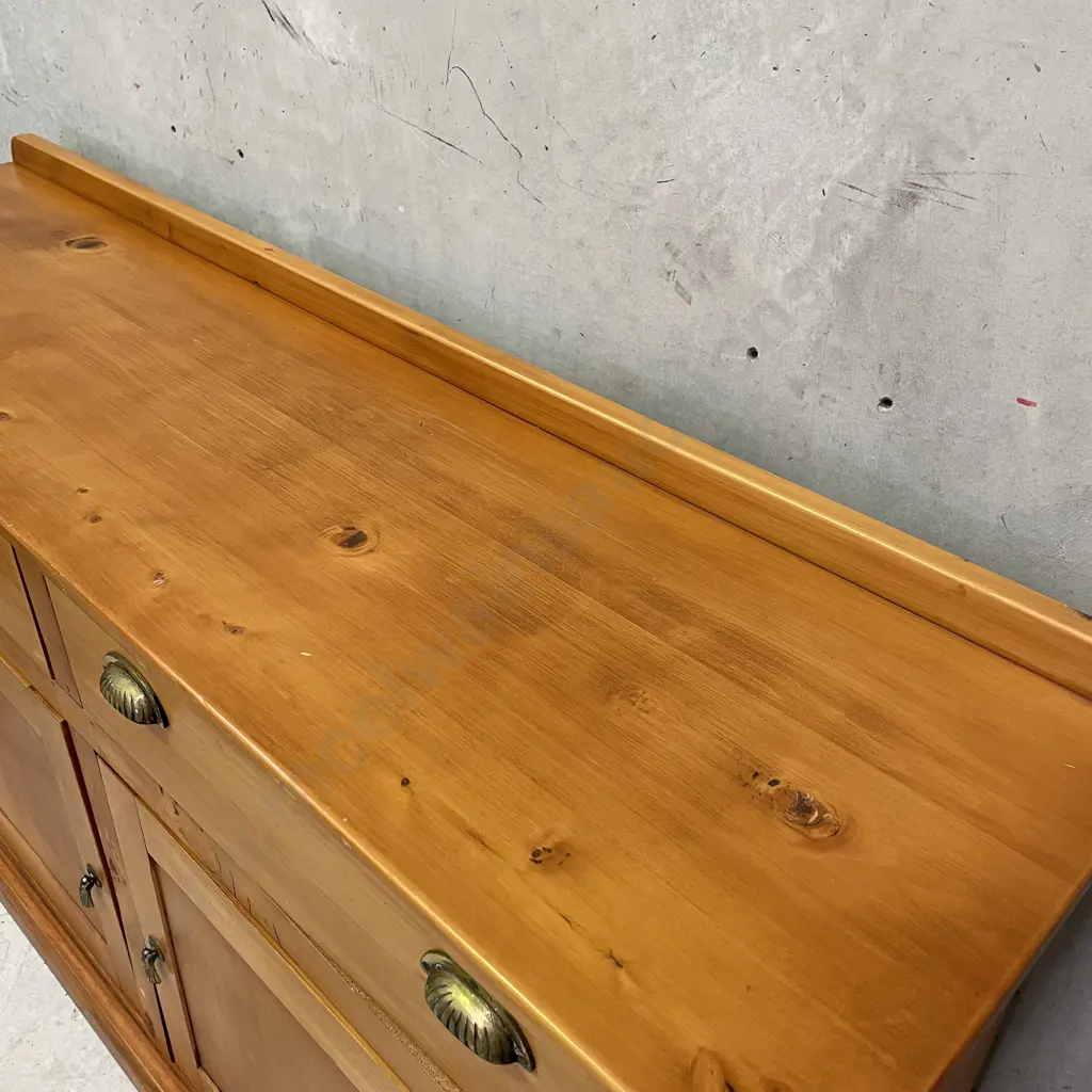 Country Furniture Co Ltd Rimu Sideboard/Buffet. 2 Door 2 Drawer, Brass Handles. H122 W150 D42cm Image 1++
