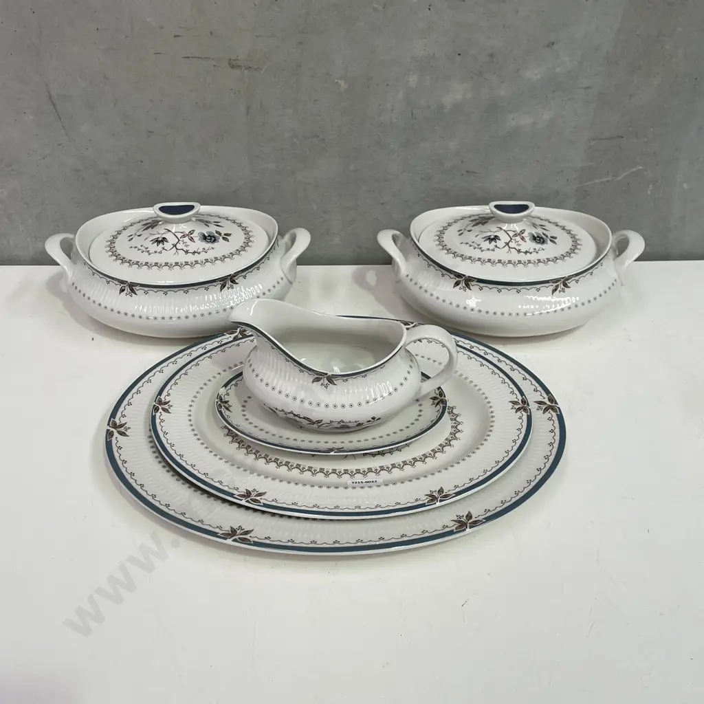 Royal Doulton Old Colony Serveware incl two lidded tureens, two platters and gravy jug and plate (plate af) Image 1++