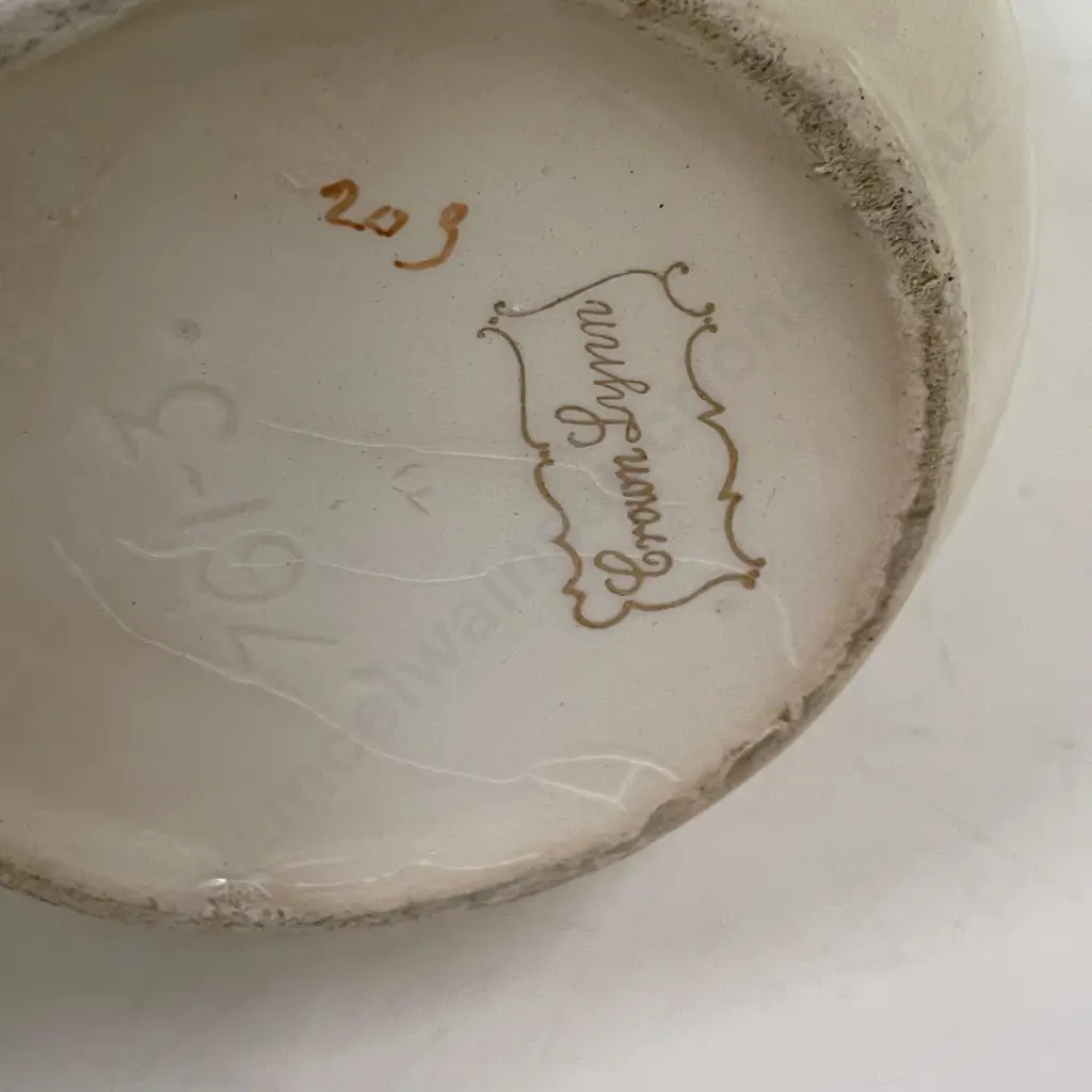 Vintage Crown Lynn handpainted Jug. H17cm Image 1++