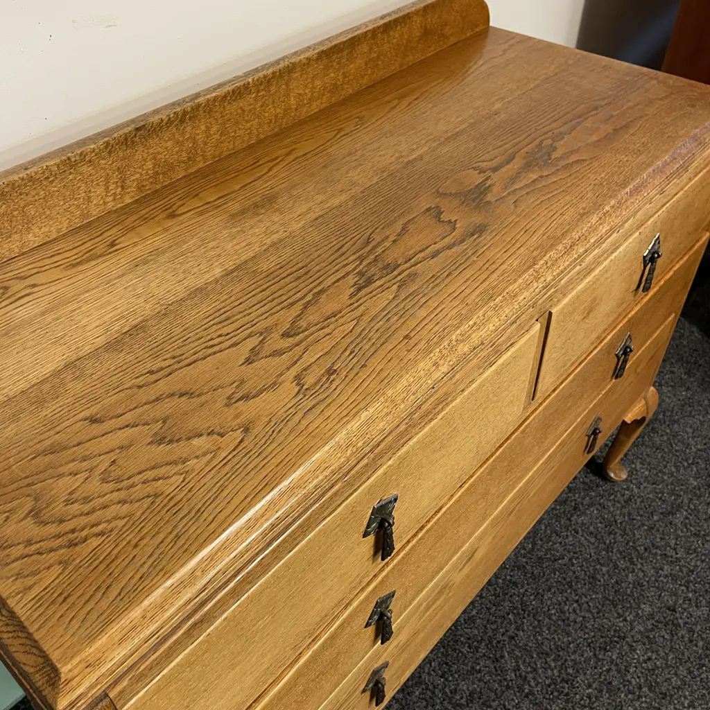 Vintage Solid Oak 4 Drawer Dresser. H90 W110 D45cm Image 1++