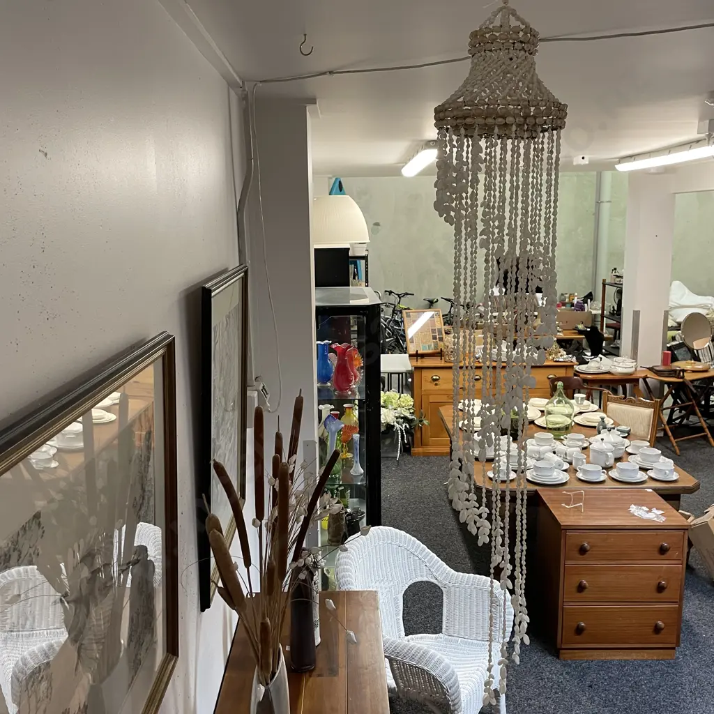 Vintage Ceiling Hung Shell Chandelier L115cm Image 1++