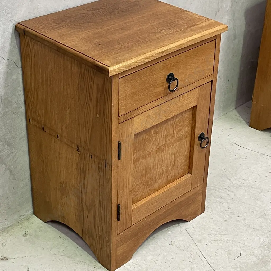 Wooden Bedside Cabinet. Single Door Single Drawer. H64 W43 D37cm Image 1++