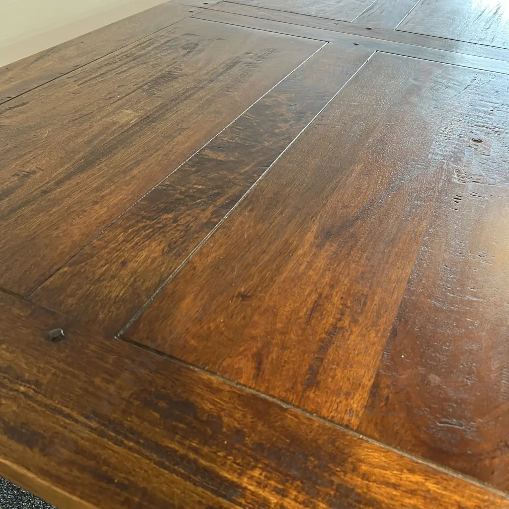 Solid Wood Rustic Farm Style 8-10 Seater extendable Dining Table. Image 1++