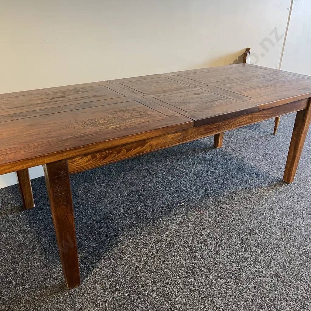 Solid Wood Rustic Farm Style 8-10 Seater extendable Dining Table. Image 1++