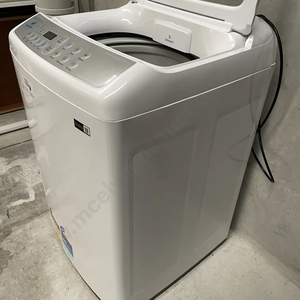 Samsung 5.5kg Top Loader Model WA55H4000SW Image 1++