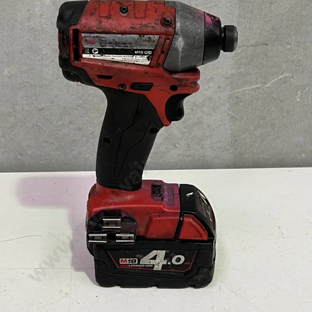 Milwaukee M18CID-0 1/4 inch high torque impact driver with Hex chuck with Battery Image 1++