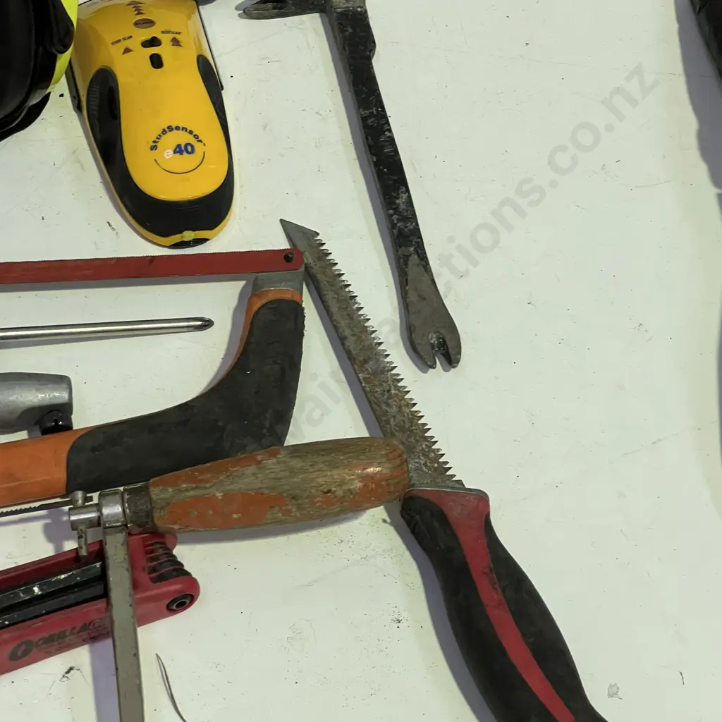 KingCromeTool Kit with large assortment of Hand tools Image 1++