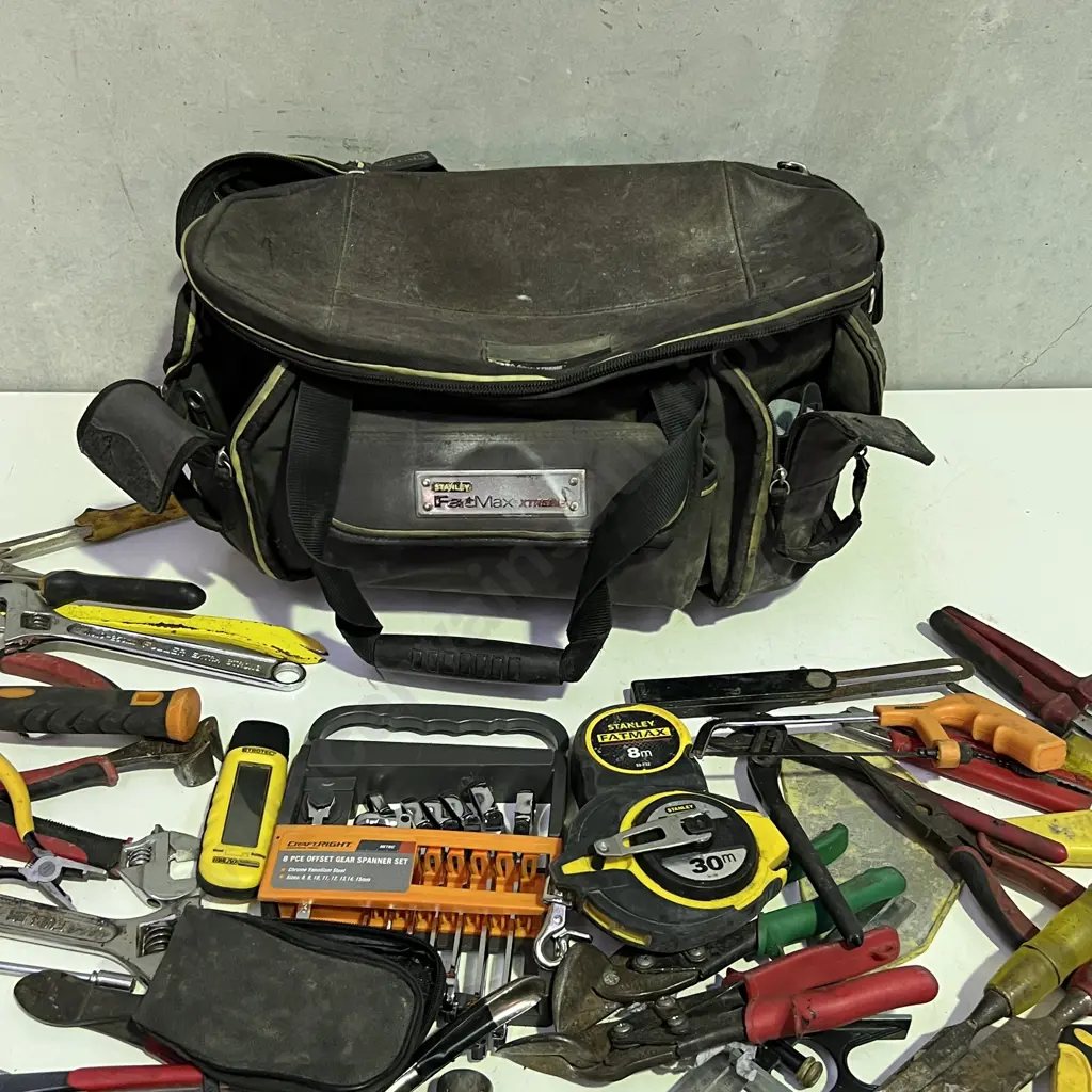 Stanley Fatmax Extreme Tool Kit with large assortment of Hand tools Image 1++
