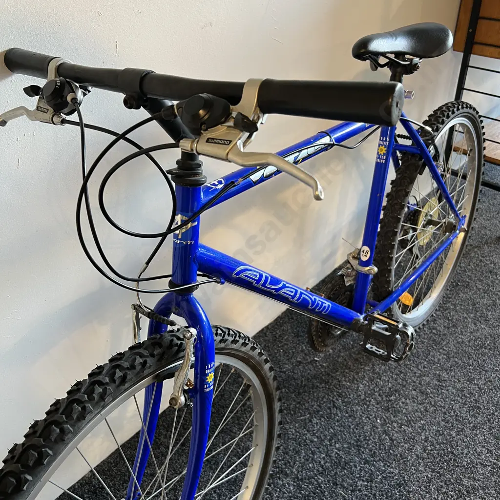 Avanti Voltage Shimano EZ-Fire Plus Blue Mountain Bike Image 1++