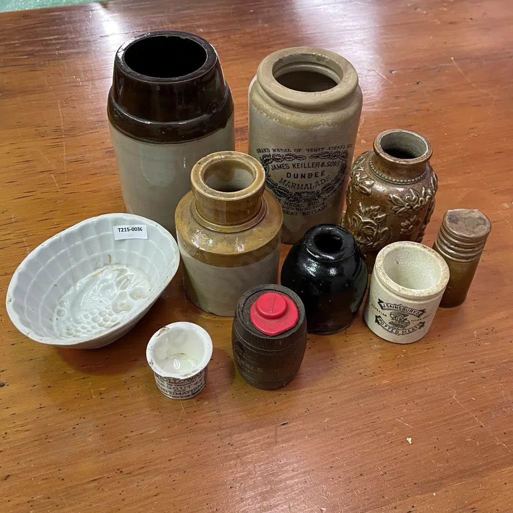 Assorted Vintage Stoneware items etc Image 1++