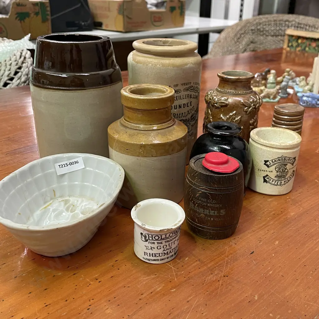 Assorted Vintage Stoneware items etc Image 1++