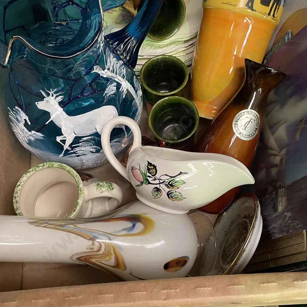 Box of Assorted Glassware and Crockery Image 1++