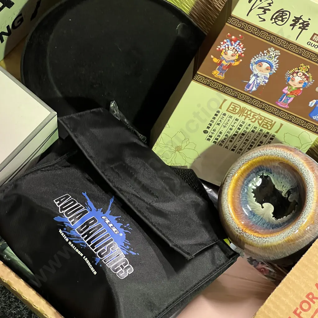 Box of Assorted Items Image 1++