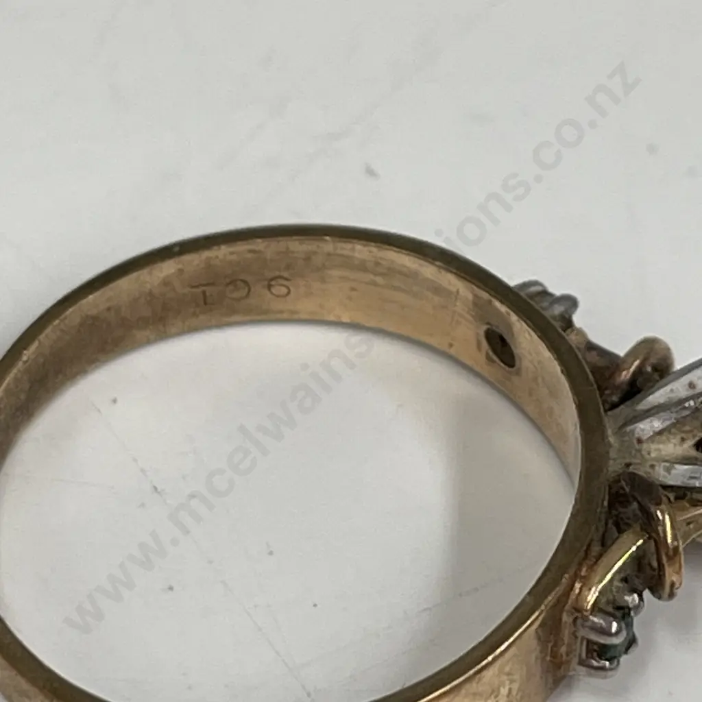Vintage 9ct Gold and Diamond? Solitare Ring Image 1++