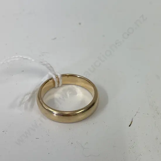 9ct Gold Wedding Band