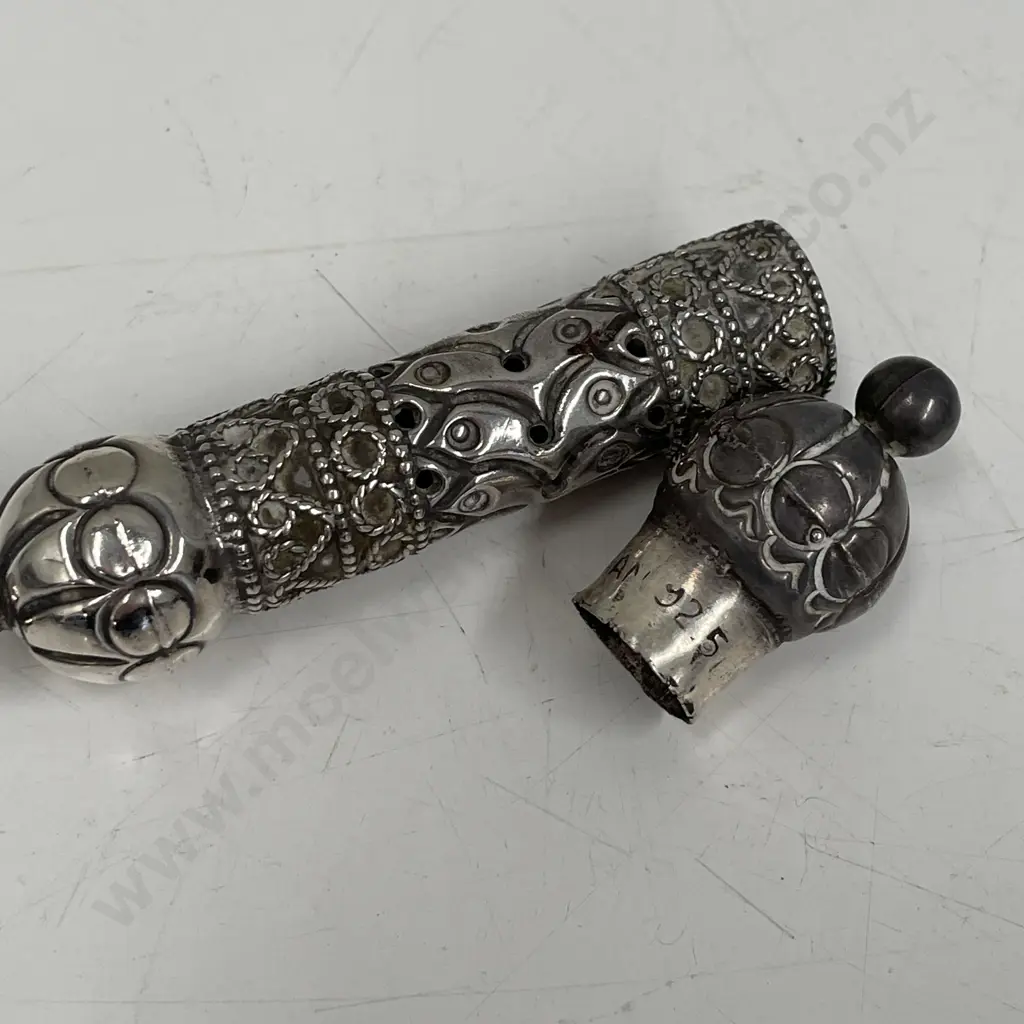 Antique Sterling Silver Scroll holder L10.5cm. Etched Oman 925 Image 1++